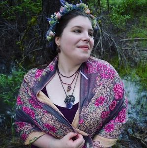 Meet your Posher, Anna